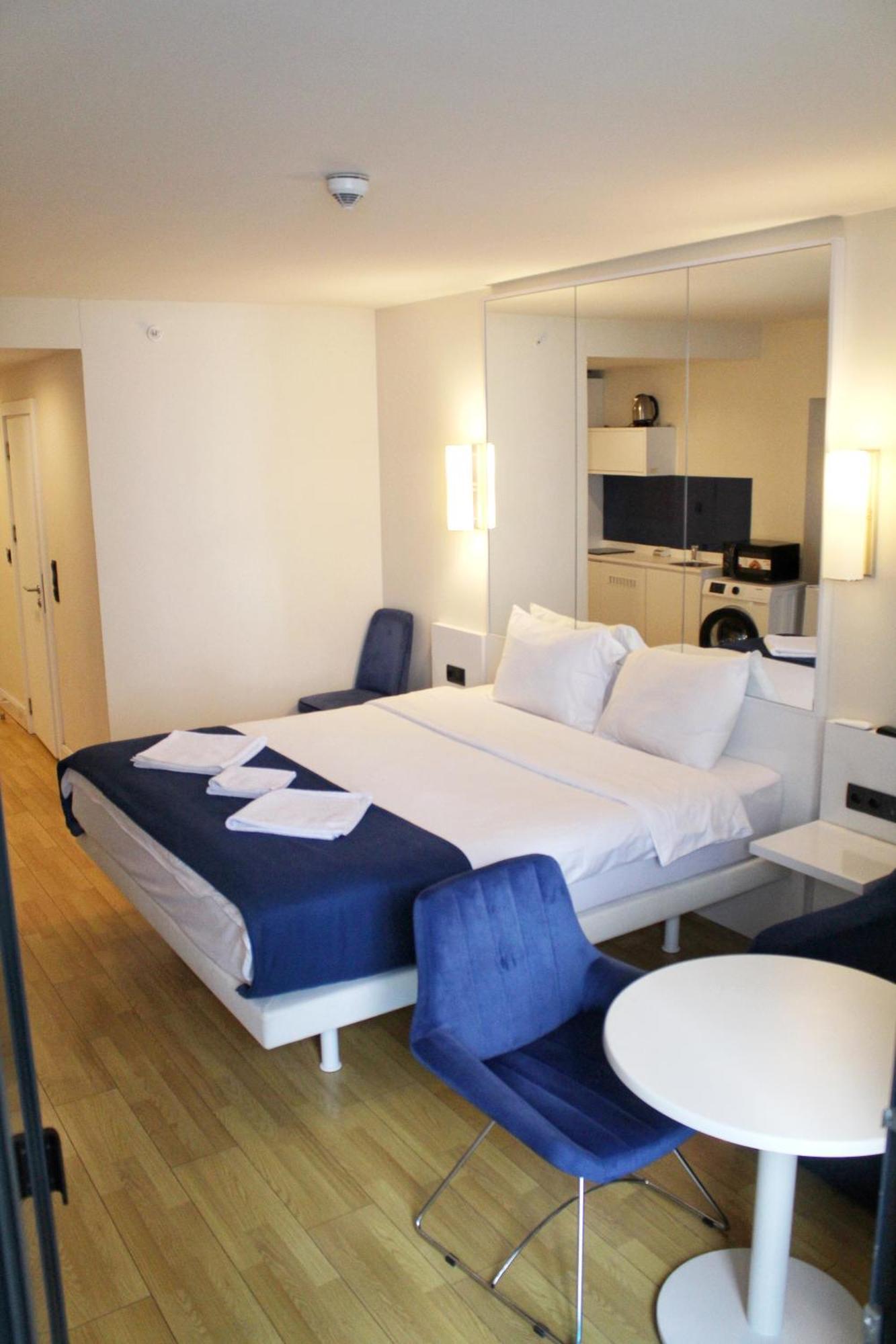 Best Location Apartments In Batumi Exterior photo