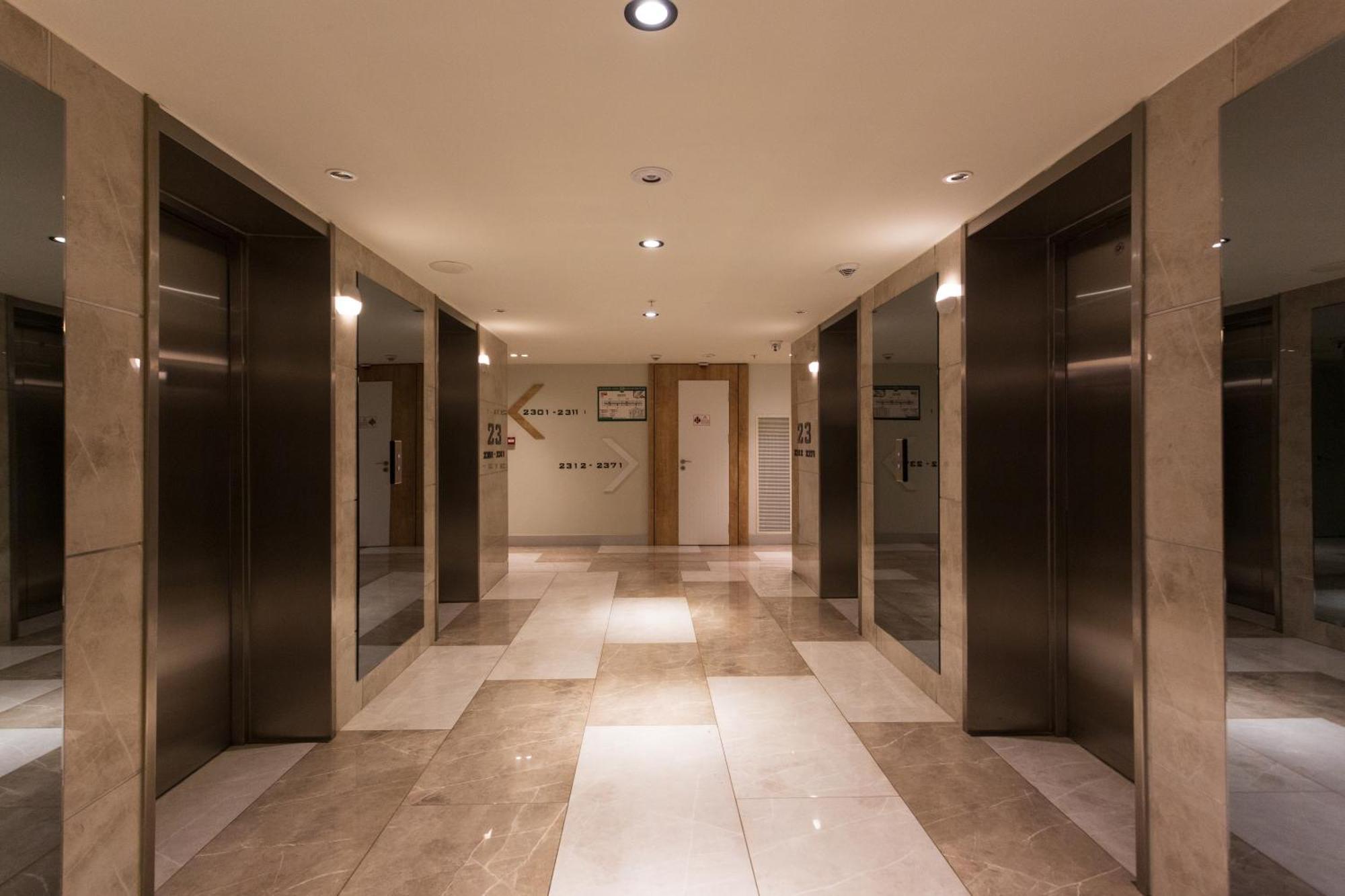 Best Location Apartments In Batumi Exterior photo