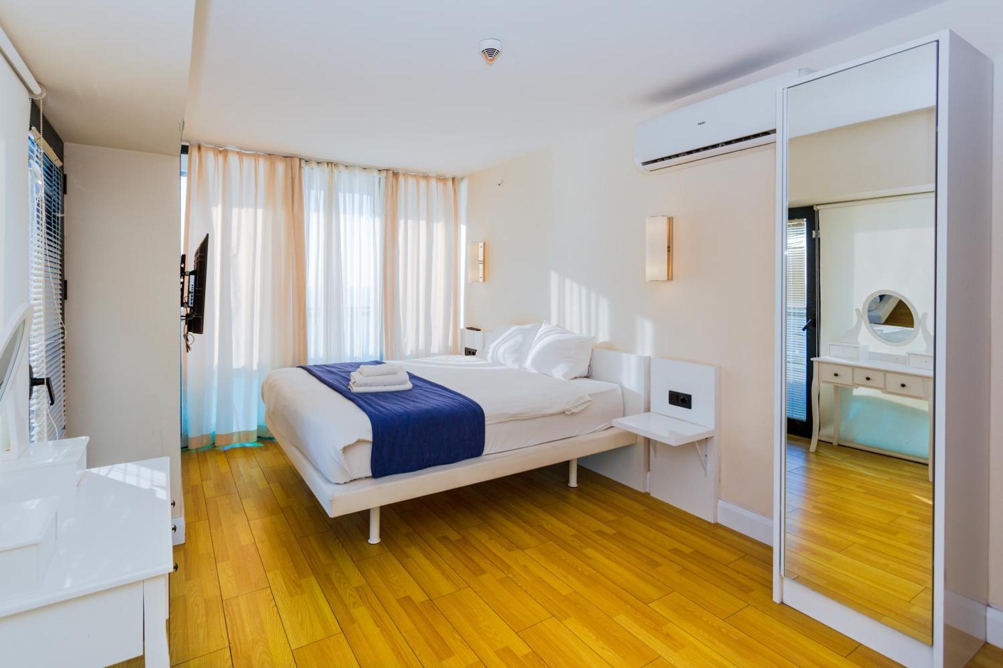 Best Location Apartments In Batumi Exterior photo
